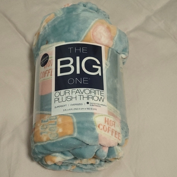 Oversized plush throw / blanket - Picture 1 of 5